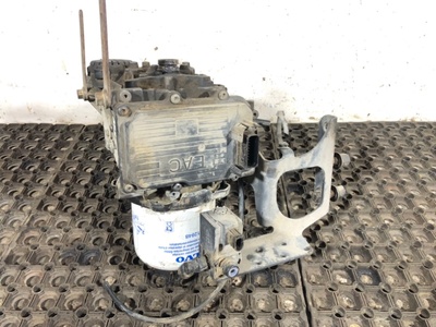 Renault     4   RENAULT T / (,  9)