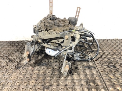 Renault     4   RENAULT T / (,  10)