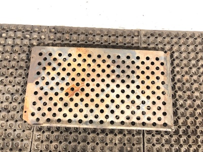 Iveco Трап за кабиной Iveco Stralis б/у (вид 1) Iveco Трап за кабиной Iveco Stralis б/у (фото, вид 1)