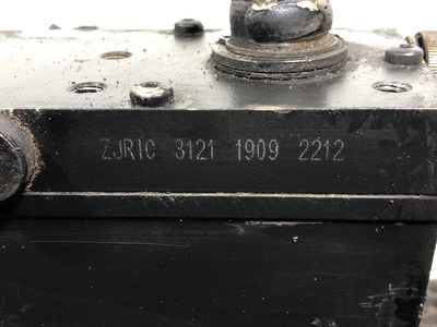 Renault    RENAULT T / (,  7)