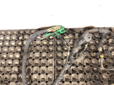 Iveco Проводка ДВС Iveco Stralis б/у (вид 3) Iveco Проводка ДВС Iveco Stralis б/у (фото, вид 3)