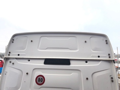 Renault Крыша кабины RENAULT T б/у (вид 2) Renault Крыша кабины RENAULT T б/у (фото, вид 2)