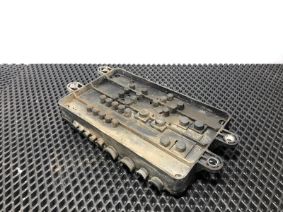 Renault ���� ��������������� RENAULT T �/� (����, ��� 3)