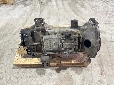 Scania ���� GR900 Scania 4-Series �/� (����, ��� 4)