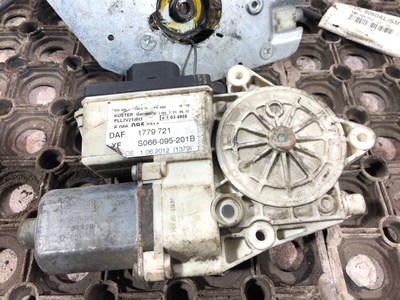 DAF ��������������� ����� DAF XF105 �/� (����, ��� 4)