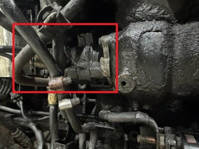 Scania Топливный насос низкого давления Scania б/у (вид 3) Scania Топливный насос низкого давления Scania б/у (фото, вид 3)