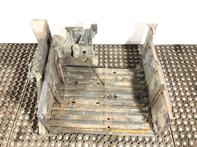 Renault ����� ������������ RENAULT T �/� (����, ��� 6)