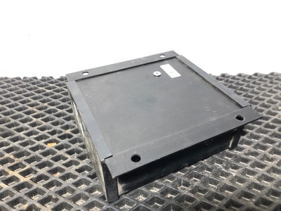 DAF Преобразователь напряжения DAF XF105 б/у (вид 2) DAF Преобразователь напряжения DAF XF105 б/у (фото, вид 2)