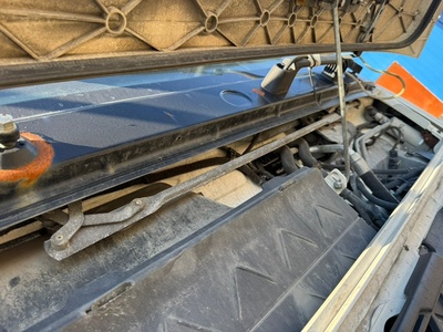 KAMAZ Трапеция дворников Камаз 5490 б/у (вид 3) KAMAZ Трапеция дворников Камаз 5490 б/у (фото, вид 3)