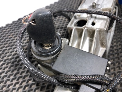 DAF Колонка рулевая в сборе, с ключом DAF XF105 б/у (вид 5) DAF Колонка рулевая в сборе, с ключом DAF XF105 б/у (фото, вид 5)