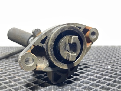 Scania Топливный насос низкого давления Scania б/у (вид 1) Scania Топливный насос низкого давления Scania б/у (фото, вид 1)