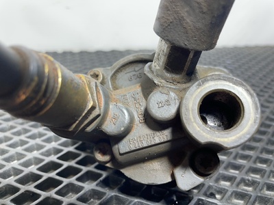 Scania Топливный насос низкого давления Scania б/у (вид 3) Scania Топливный насос низкого давления Scania б/у (фото, вид 3)