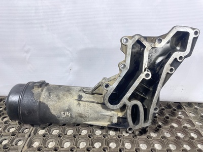 Scania Корпус масляного фильтра Scania б/у (вид 5) Scania Корпус масляного фильтра Scania б/у (фото, вид 5)