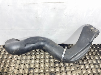 Scania Патрубок корпуса воздушного фильтра Scania б/у (вид 1) Scania Патрубок корпуса воздушного фильтра Scania б/у (фото, вид 1)