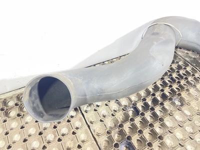 Scania Патрубок воздушного фильтра Scania б/у (вид 1) Scania Патрубок воздушного фильтра Scania б/у (фото, вид 1)