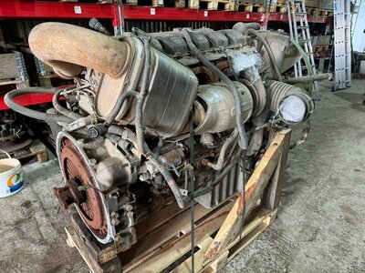 KAMAZ Двигатель без навесного Камаз 5490 б/у (вид 4) KAMAZ Двигатель без навесного Камаз 5490 б/у (фото, вид 4)