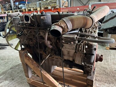 KAMAZ Двигатель без навесного Камаз 5490 б/у (вид 6) KAMAZ Двигатель без навесного Камаз 5490 б/у (фото, вид 6)