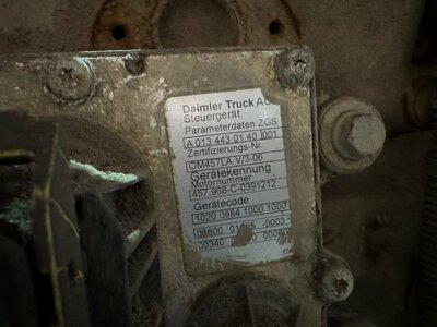 KAMAZ Двигатель без навесного Камаз 5490 б/у (вид 8) KAMAZ Двигатель без навесного Камаз 5490 б/у (фото, вид 8)