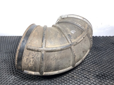 KAMAZ Патрубок интеркулера Камаз 5490 б/у (вид 2) KAMAZ Патрубок интеркулера Камаз 5490 б/у (фото, вид 2)