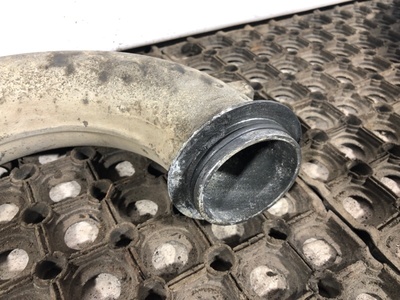 KAMAZ Патрубок интеркулера Камаз 5490 б/у (вид 3) KAMAZ Патрубок интеркулера Камаз 5490 б/у (фото, вид 3)