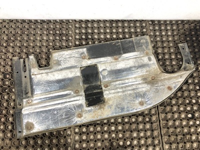 KAMAZ Шумоизоляция двигателя правая Камаз 5490 б/у (вид 3) KAMAZ Шумоизоляция двигателя правая Камаз 5490 б/у (фото, вид 3)