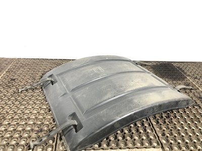 KAMAZ Крыло заднее верхняя часть Камаз 5490 б/у (вид 1) KAMAZ Крыло заднее верхняя часть Камаз 5490 б/у (фото, вид 1)