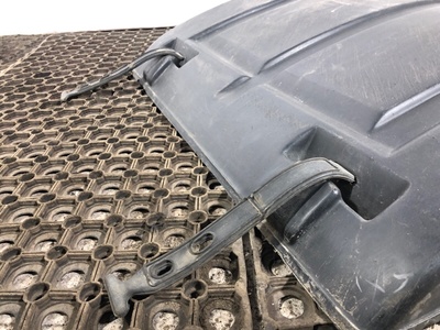 KAMAZ Крыло заднее верхняя часть Камаз 5490 б/у (вид 3) KAMAZ Крыло заднее верхняя часть Камаз 5490 б/у (фото, вид 3)