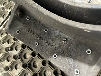 Scania Комплект передних тормозных колодок Scania б/у (вид 4) Scania Комплект передних тормозных колодок Scania б/у (фото, вид 4)