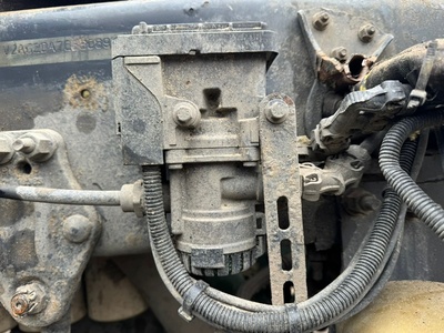 VOLVO Модулятор EBS передний VOLVO FH13 б/у (вид 2) VOLVO Модулятор EBS передний VOLVO FH13 б/у (фото, вид 2)