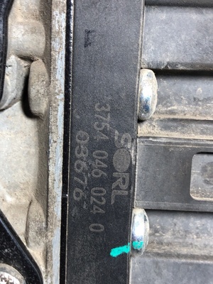 KAMAZ Кран уровня пола главный Камаз К5 54901 б/у (вид 10) KAMAZ Кран уровня пола главный Камаз К5 54901 б/у (фото, вид 10)