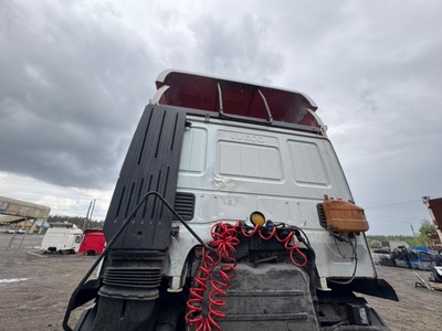 Iveco Кабина в сборе Iveco Stralis б/у (вид 4) Iveco Кабина в сборе Iveco Stralis б/у (фото, вид 4)