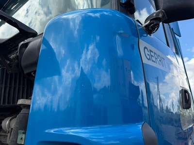 Scania Дефлектор воздушный левый Scania 4-Series б/у (вид 2) Scania Дефлектор воздушный левый Scania 4-Series б/у (фото, вид 2)