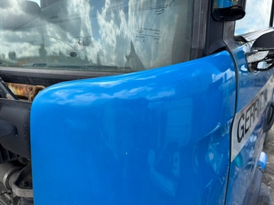 Scania Дефлектор воздушный левый Scania 4-Series б/у (вид 3) Scania Дефлектор воздушный левый Scania 4-Series б/у (фото, вид 3)