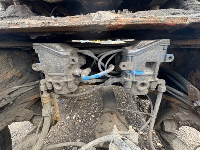 Scania Модулятор EBS одноканальный Scania 4-Series б/у (вид 1) Scania Модулятор EBS одноканальный Scania 4-Series б/у (фото, вид 1)