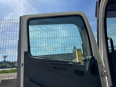 KAMAZ Дверь в сборе левая Камаз 5490 б/у (вид 7) KAMAZ Дверь в сборе левая Камаз 5490 б/у (фото, вид 7)