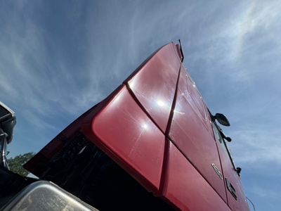 VOLVO Комплект спойлеров кабины Volvo FH13 б/у (вид 7) VOLVO Комплект спойлеров кабины Volvo FH13 б/у (фото, вид 7)