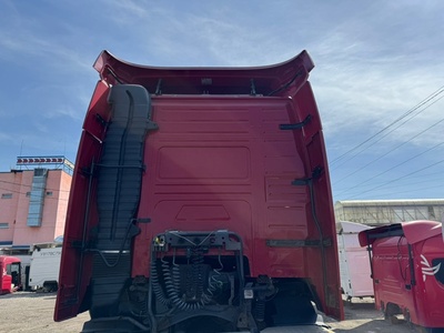 VOLVO Комплект спойлеров кабины Volvo FH13 б/у (вид 10) VOLVO Комплект спойлеров кабины Volvo FH13 б/у (фото, вид 10)