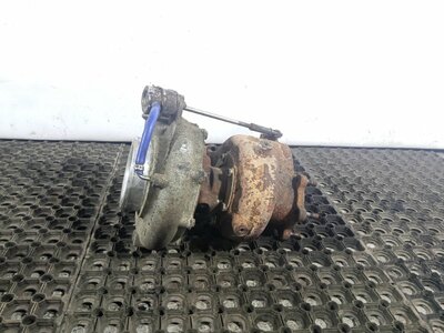 Sitrak Турбина BorgWarner Sitrak C7H б/у (вид 2) Sitrak Турбина BorgWarner Sitrak C7H б/у (фото, вид 2)