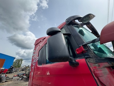 Scania Зеркало заднего вида правое Scania б/у (вид 1) Scania Зеркало заднего вида правое Scania б/у (фото, вид 1)