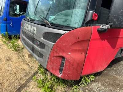 Scania Капот в сборе Scania P360 б/у (вид 1) Scania Капот в сборе Scania P360 б/у (фото, вид 1)