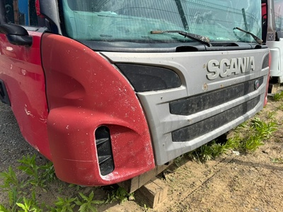 Scania Капот в сборе Scania P360 б/у (вид 2) Scania Капот в сборе Scania P360 б/у (фото, вид 2)