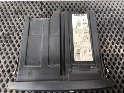 Scania Тахограф Stoneridge Electronics SE5000 Scania б/у (вид 3) Scania Тахограф Stoneridge Electronics SE5000 Scania б/у (фото, вид 3)