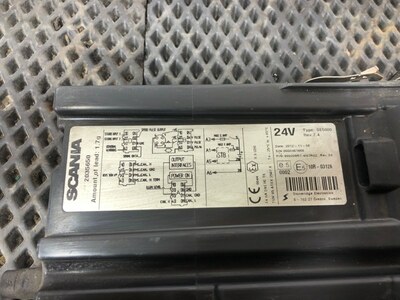 Scania Тахограф Stoneridge Electronics SE5000 Scania б/у (вид 4) Scania Тахограф Stoneridge Electronics SE5000 Scania б/у (фото, вид 4)