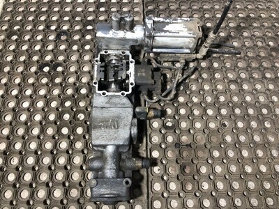 Iveco Механизм выбора передач ZF Iveco Stralis б/у (вид 2) Iveco Механизм выбора передач ZF Iveco Stralis б/у (фото, вид 2)