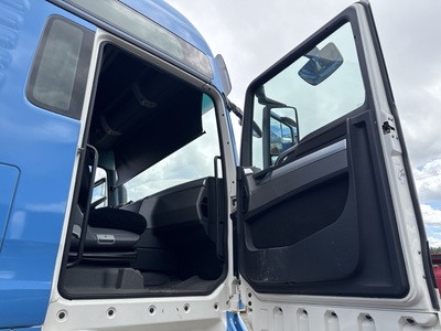 MAN ������ � ����� MAN TGX �/� (����, ��� 8)