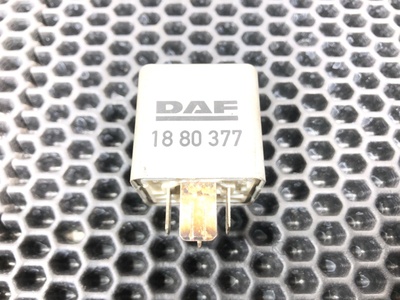 DAF Реле зажигания DAF XF105 б/у (вид 2) DAF Реле зажигания DAF XF105 б/у (фото, вид 2)