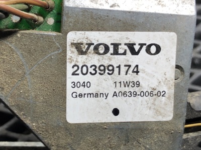 VOLVO Переключатель круиз-контроля VOLVO FH13 б/у (вид 5) VOLVO Переключатель круиз-контроля VOLVO FH13 б/у (фото, вид 5)