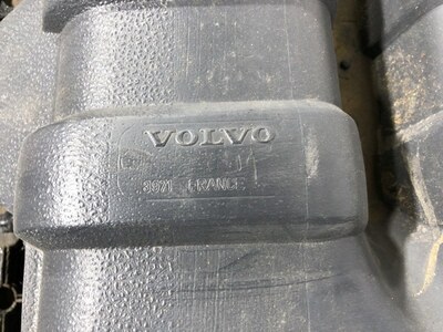 VOLVO Воздухозаборник в сборе VOLVO FH13 б/у (вид 9) VOLVO Воздухозаборник в сборе VOLVO FH13 б/у (фото, вид 9)