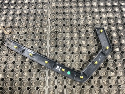 Renault Накладка двери левой RENAULT T б/у (вид 4) Renault Накладка двери левой RENAULT T б/у (фото, вид 4)