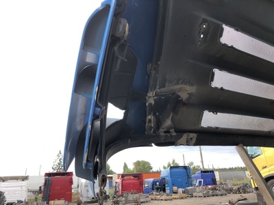 Scania Капот в сборе Scania R б/у (вид 2) Scania Капот в сборе Scania R б/у (фото, вид 2)